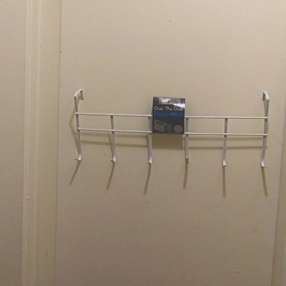 New  6-HOOK OVER THE DOOR RACK